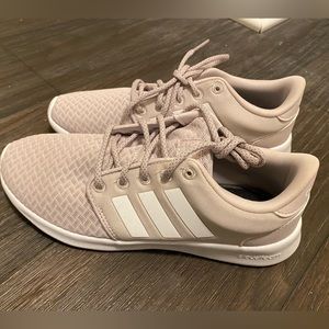 BRAND NEW light pink Adidas cloud foam sneakers size 7.5